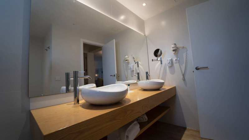 R2 Buganvilla Hotel & Spa