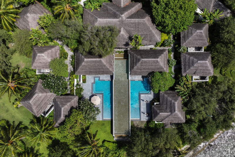 Sheraton Maldives Full Moon Resort & Spa