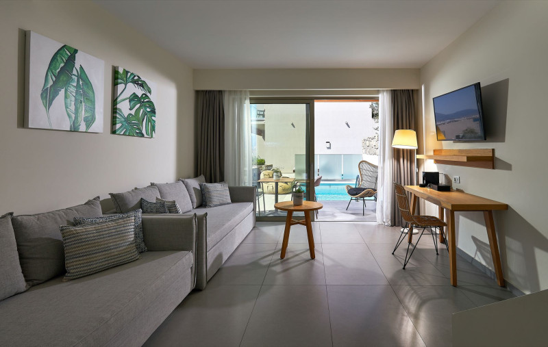 Enorme Santanna Beach Resort