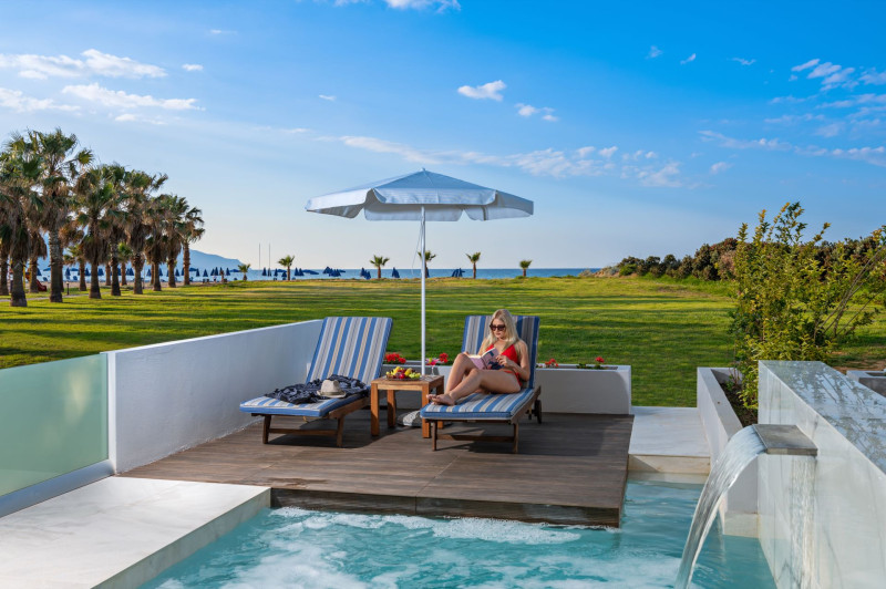 Delfina Tropic Beach