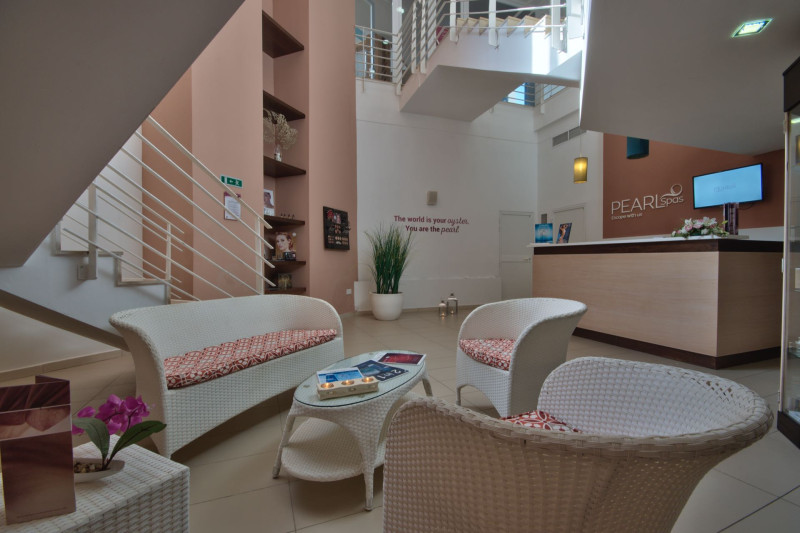 db Seabank Resort & Spa
