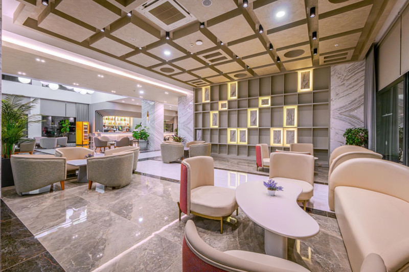 Dream Fun World Hotel