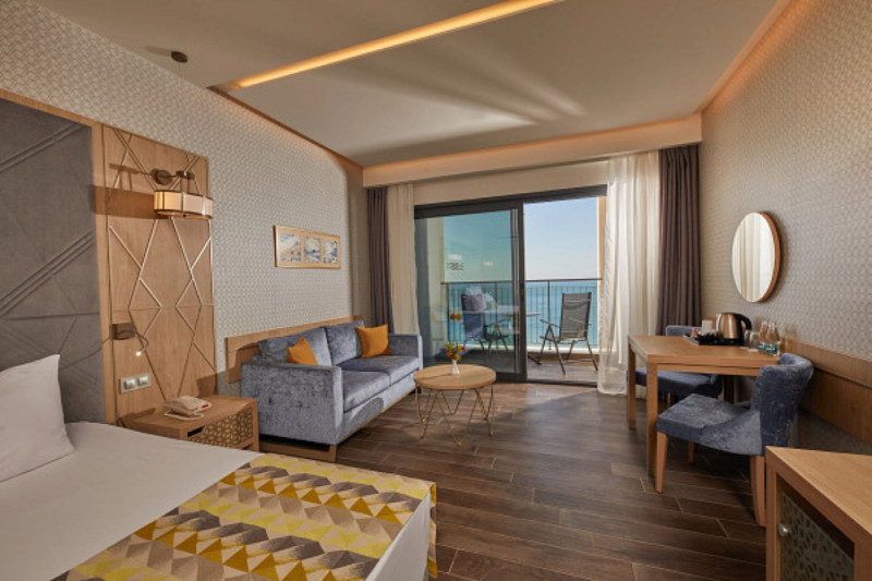 Secrets Sunny Beach Resort