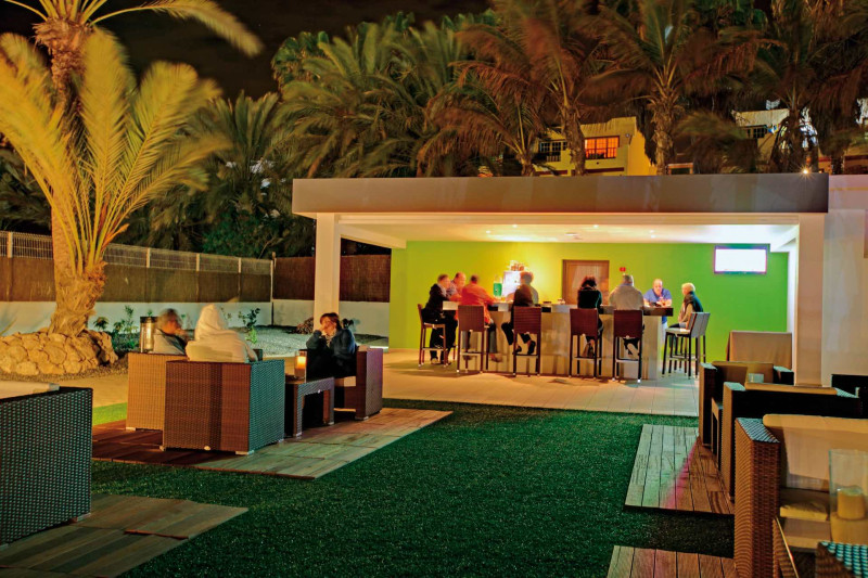 R2 Romantic Fantasia Dream