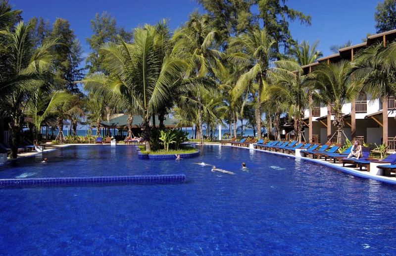 Sunwing Bangtao Beach