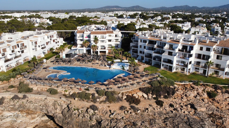 Alua Suites Las Rocas