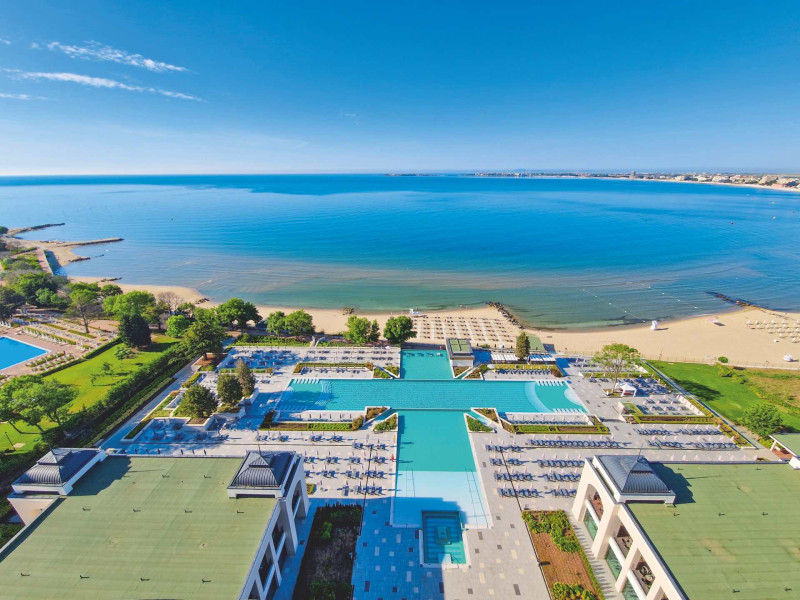 Secrets Sunny Beach Resort