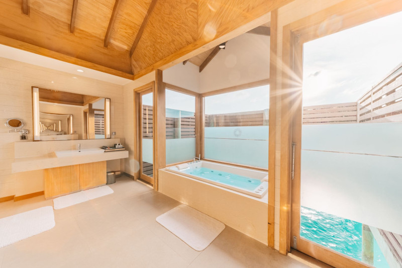 Hideaway Beach Resort & Spa