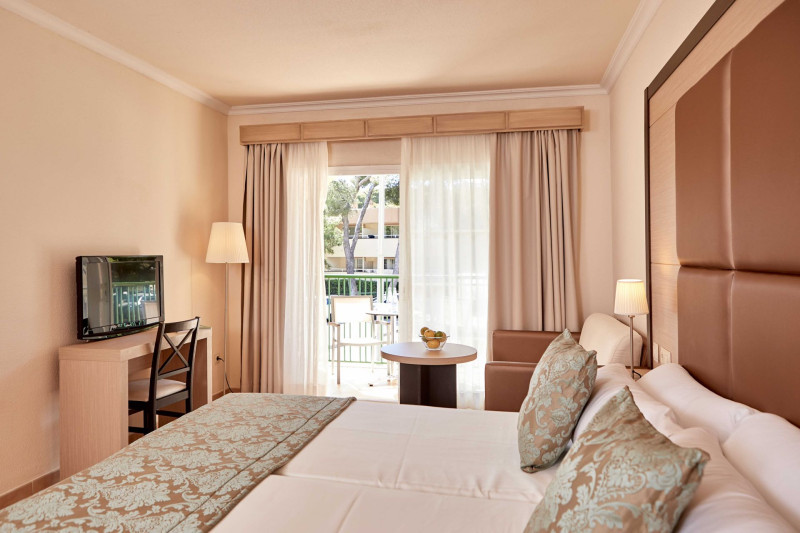 Zafiro Cala Mesquida & Spa