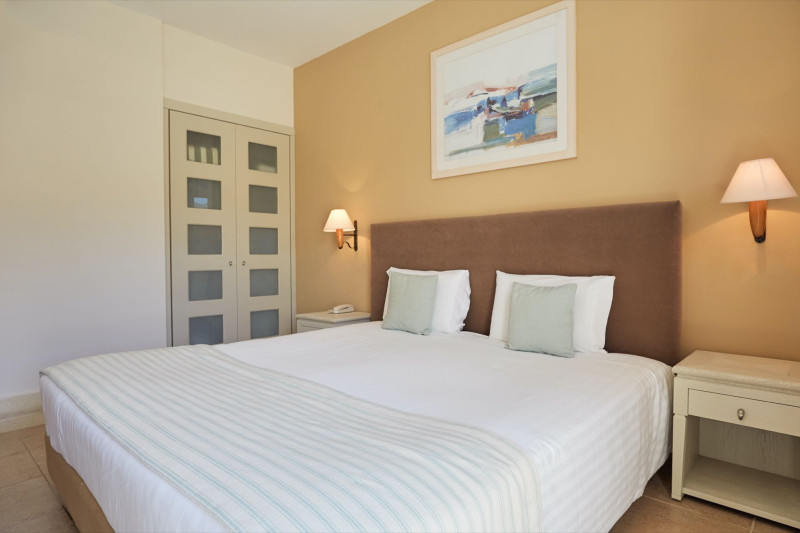 Giannoulis Grand Bay Beach Resort