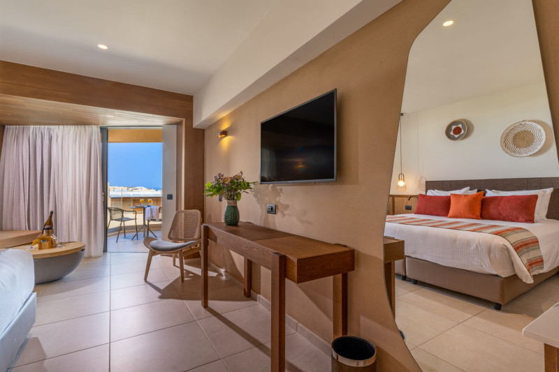 Minos Ambassador All Suites & Spa
