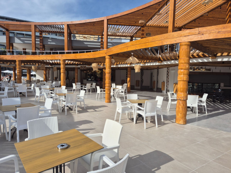 Mira Meridia Beach Resort Hotel