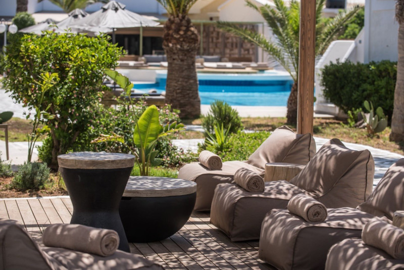 Enorme Maya Beach Resort