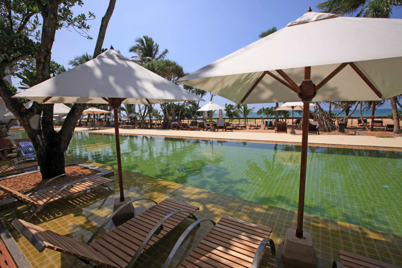 Pandanus Beach Resort & Spa