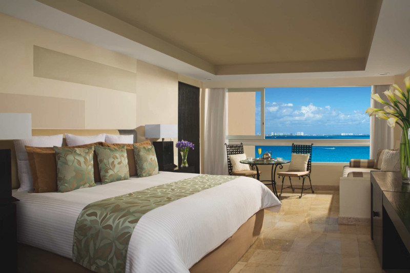 Dreams Sands Cancun Resort & Spa