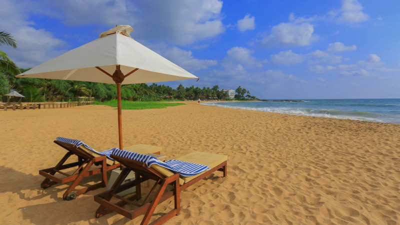 Pandanus Beach Resort & Spa