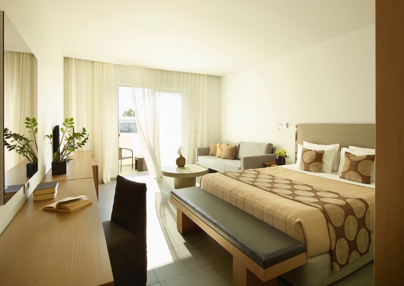 The Ixian Grand & All Suites