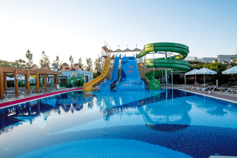 Fame Residence Lara & Spa