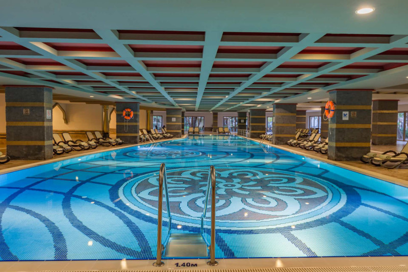 Royal Dragon Hotel