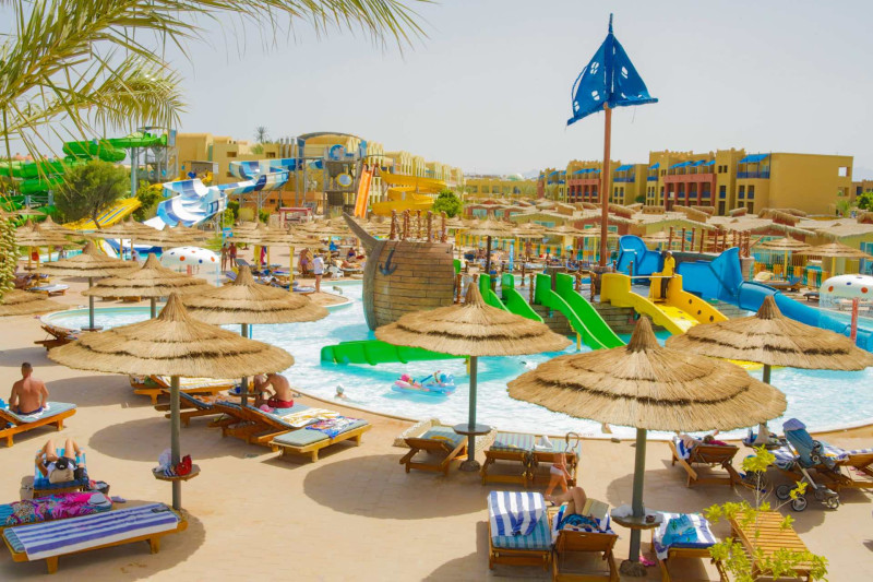 Titanic Beach & Aquapark