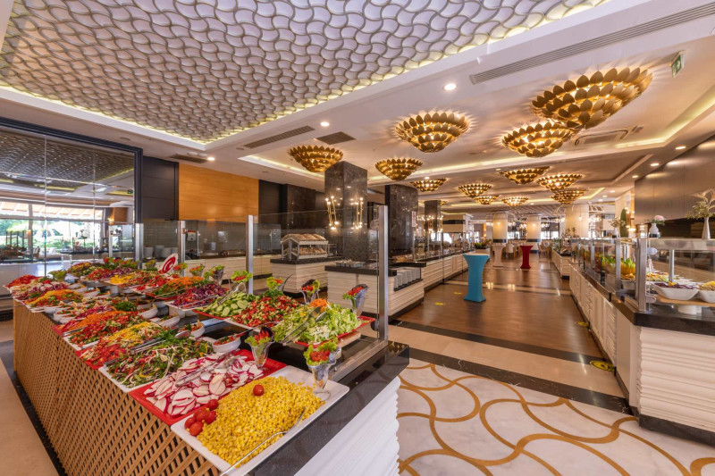 Port River Hotel & Spa