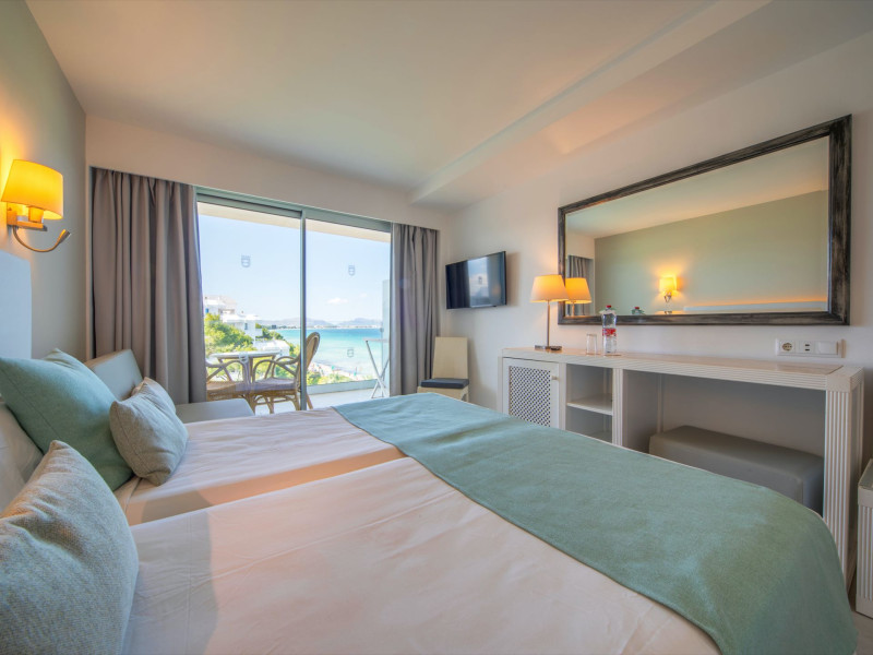 Playa Esperanza Resort