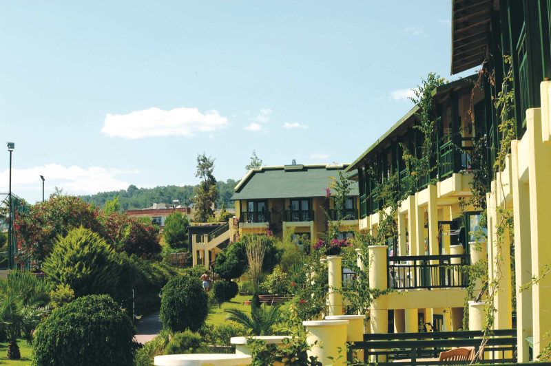 Oz Hotels Incekum Beach Resort