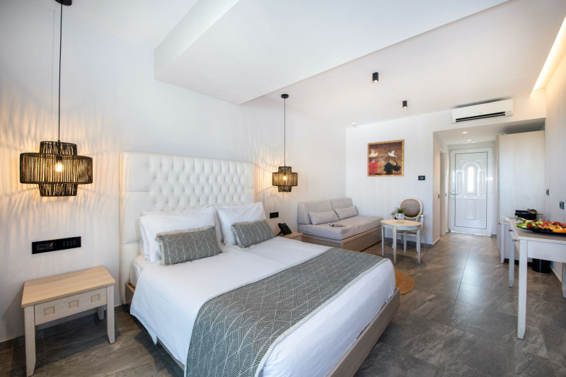 Delfina Tropic Beach