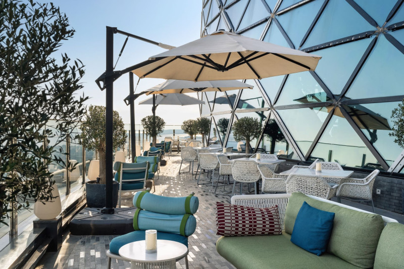 Andaz Capital Gate Abu Dhabi-A concept by Hyatt