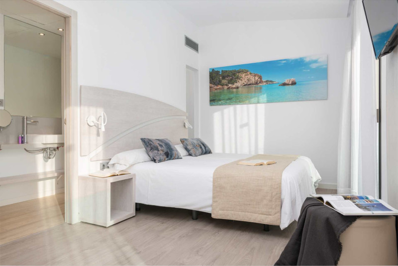 Llaut Boutique Hotel