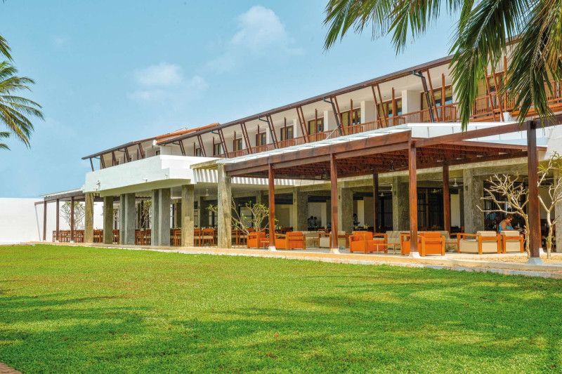 Goldi Sands
