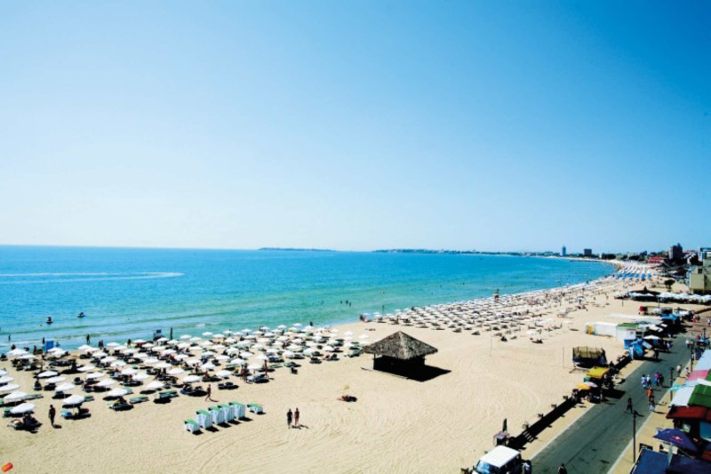 DIT Evrika Beach Club Hotel
