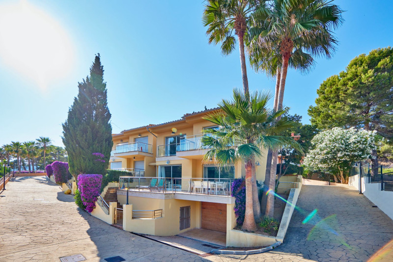 Universal Hotel Aquamarin & Aquamarin Beach Houses