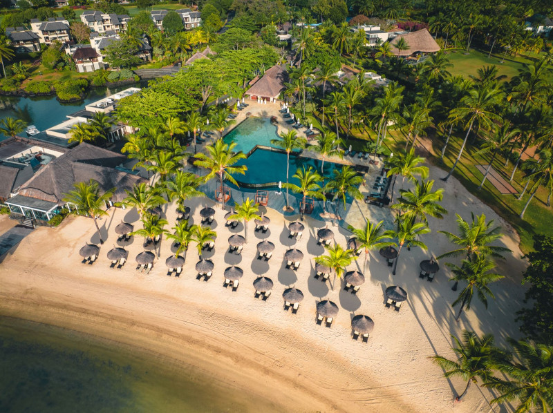 The Bay Club at Anahita