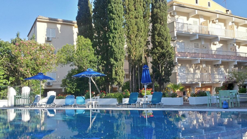 Ipsos Beach Hotel ●●●