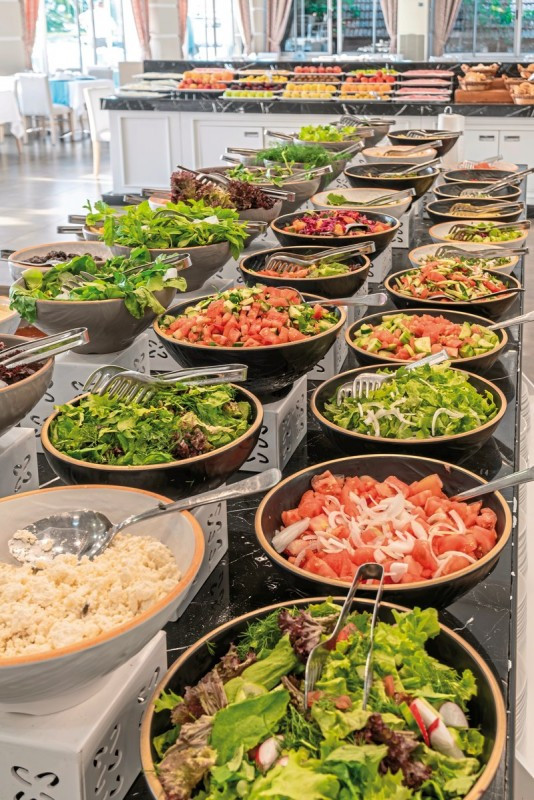 Can Garden Beach ●●●●