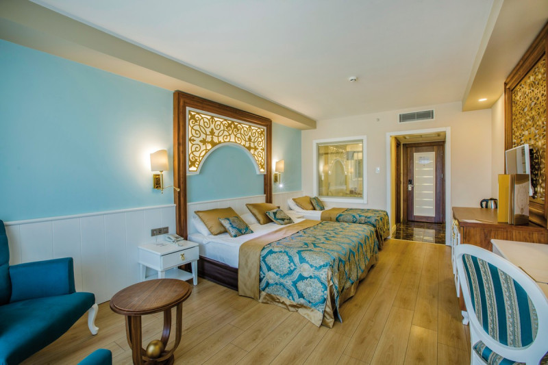 J'adore Deluxe Hotel & Spa ●●●●●