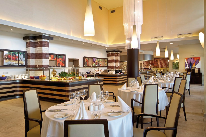 Flamingo Grand Hotel & Spa