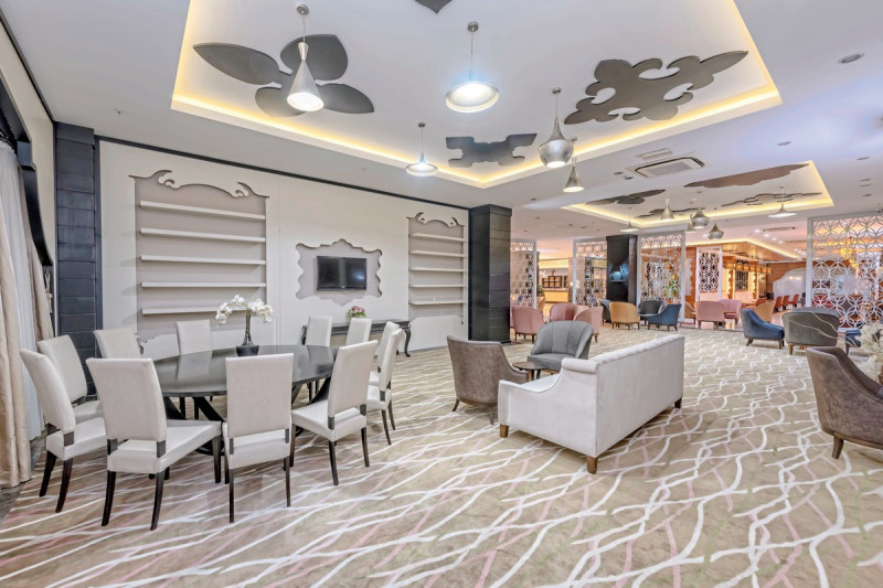 LRS Lake & River Side Hotel & Spa ●●●●●