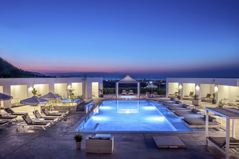 Matheo Villas & Suites