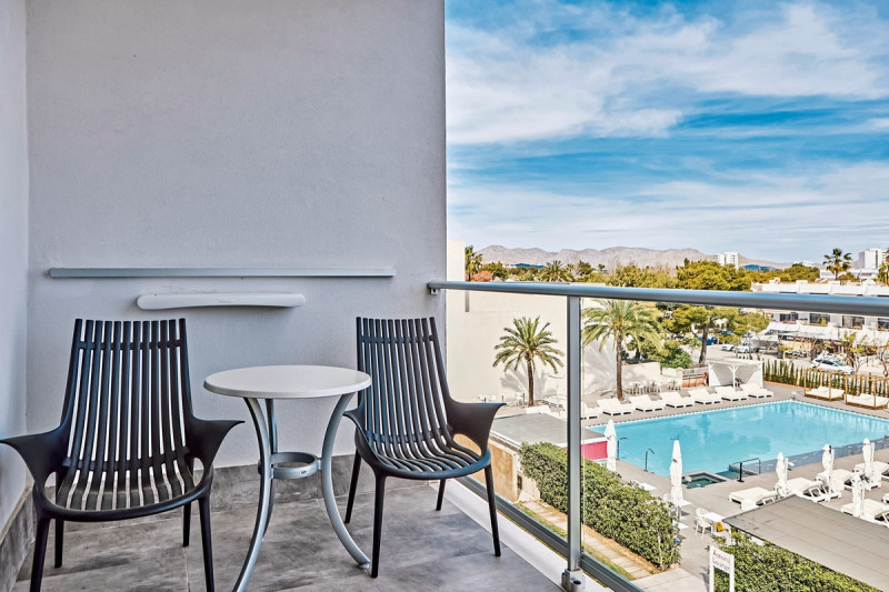 Astoria Playa ●●●●○