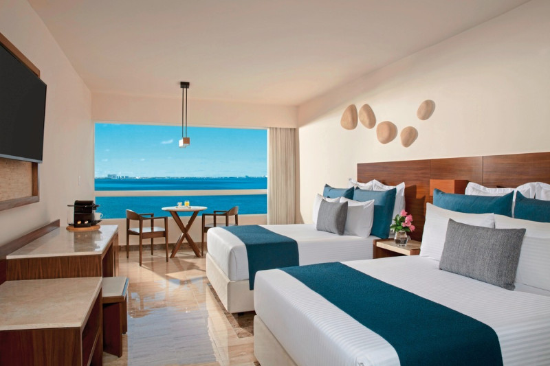 Dreams Sands Cancun Resort & Spa ●●●●●
