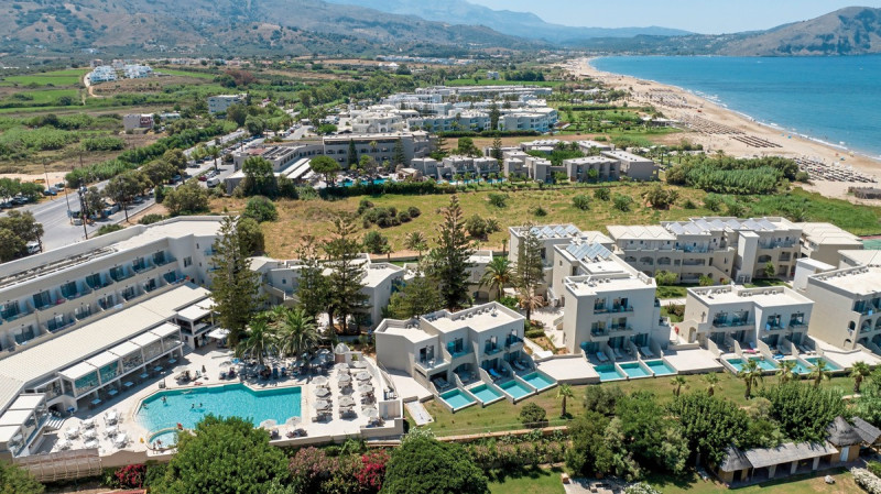 Vantaris Luxury Beach Resort