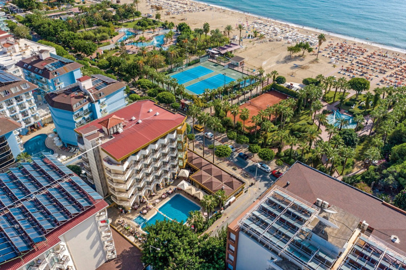 Riviera Hotel & Spa ●●●●