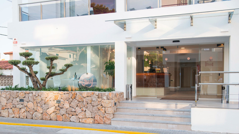 Chevy Hotel & Suites