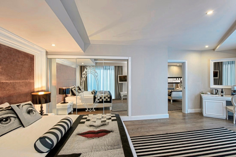 Delphin Imperial ●●●●●