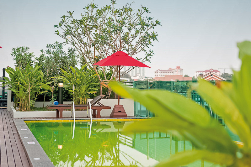 Sunshine Hip Hotel