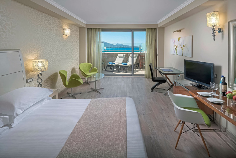 Wohnbeispiel Familien Executive Suite mit Meerblick und Privatpool