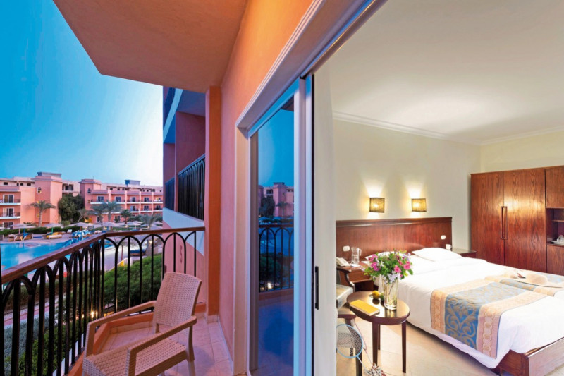 Three Corners Sunny Beach Resort ●●●●