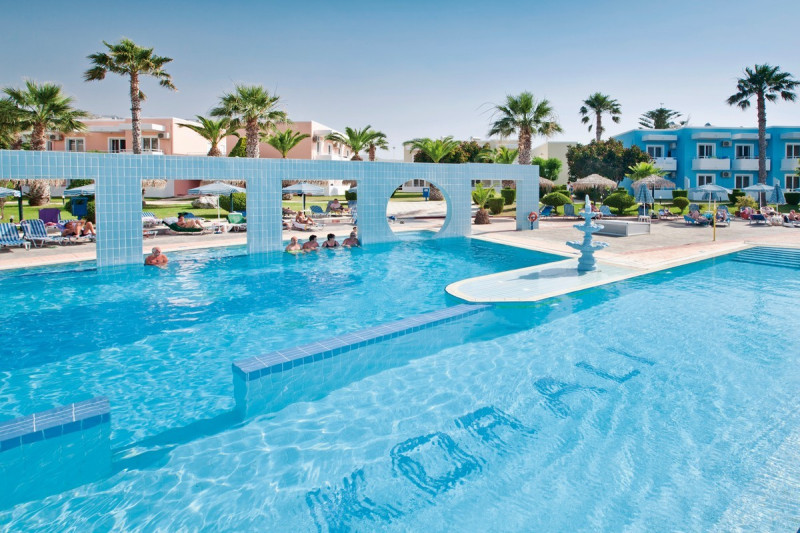 Corali Hotel ●●●●